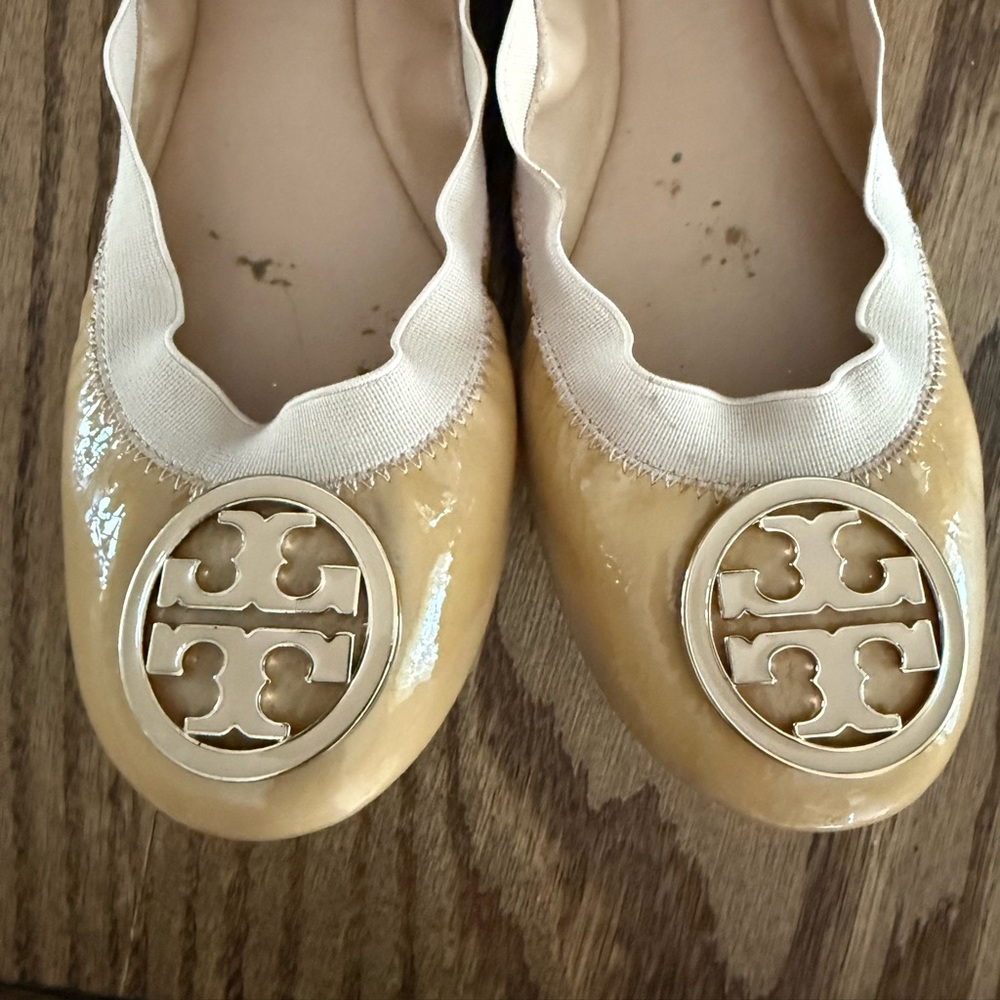 Tory Burch Caroline flats